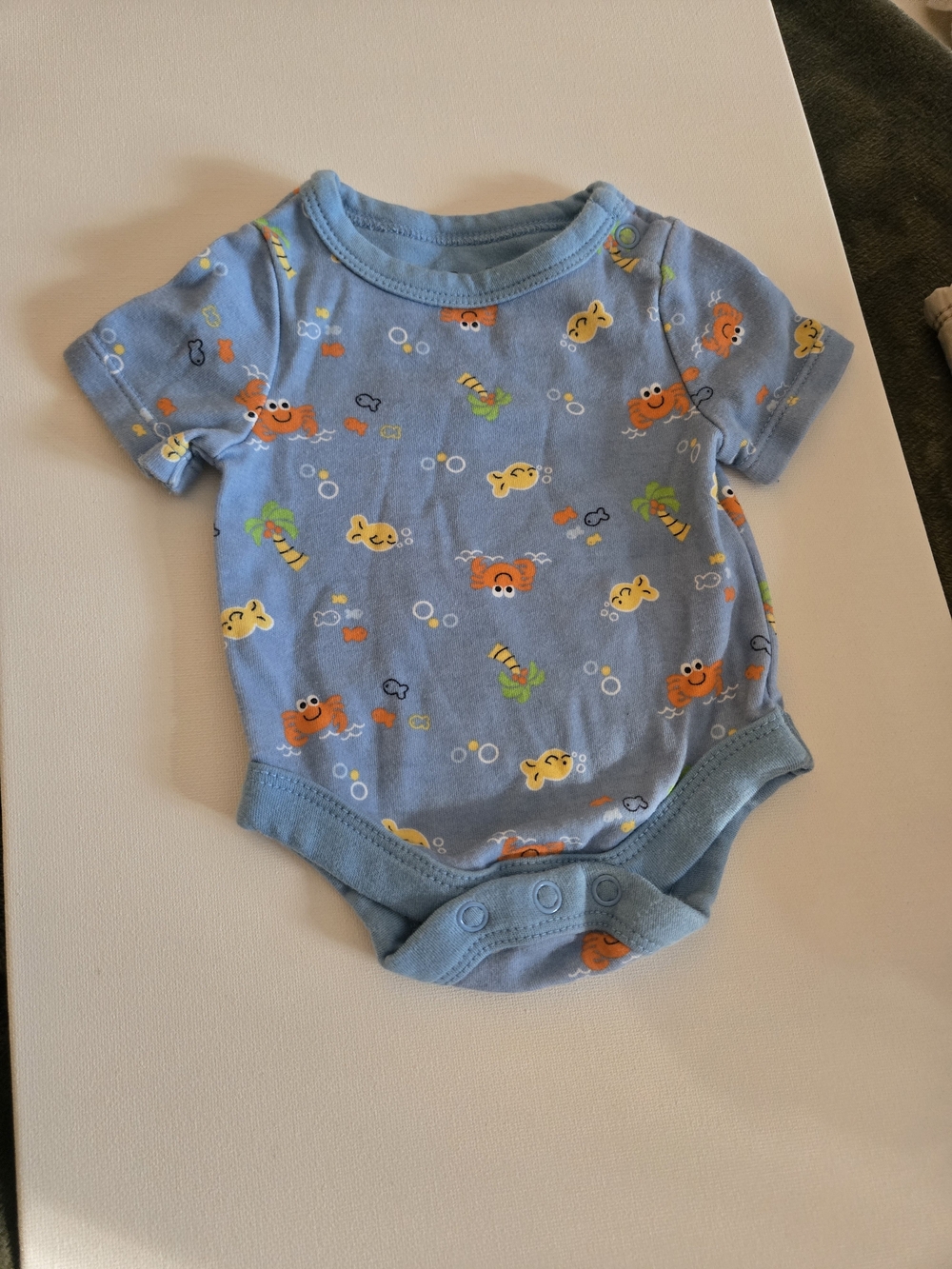 Garanimals Light Blue Baby Bodysuit with Orange Crab & Yellow Fish